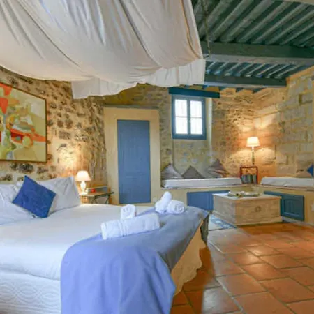 Les Suites De Charme Du Portalet Uzes Exterior photo